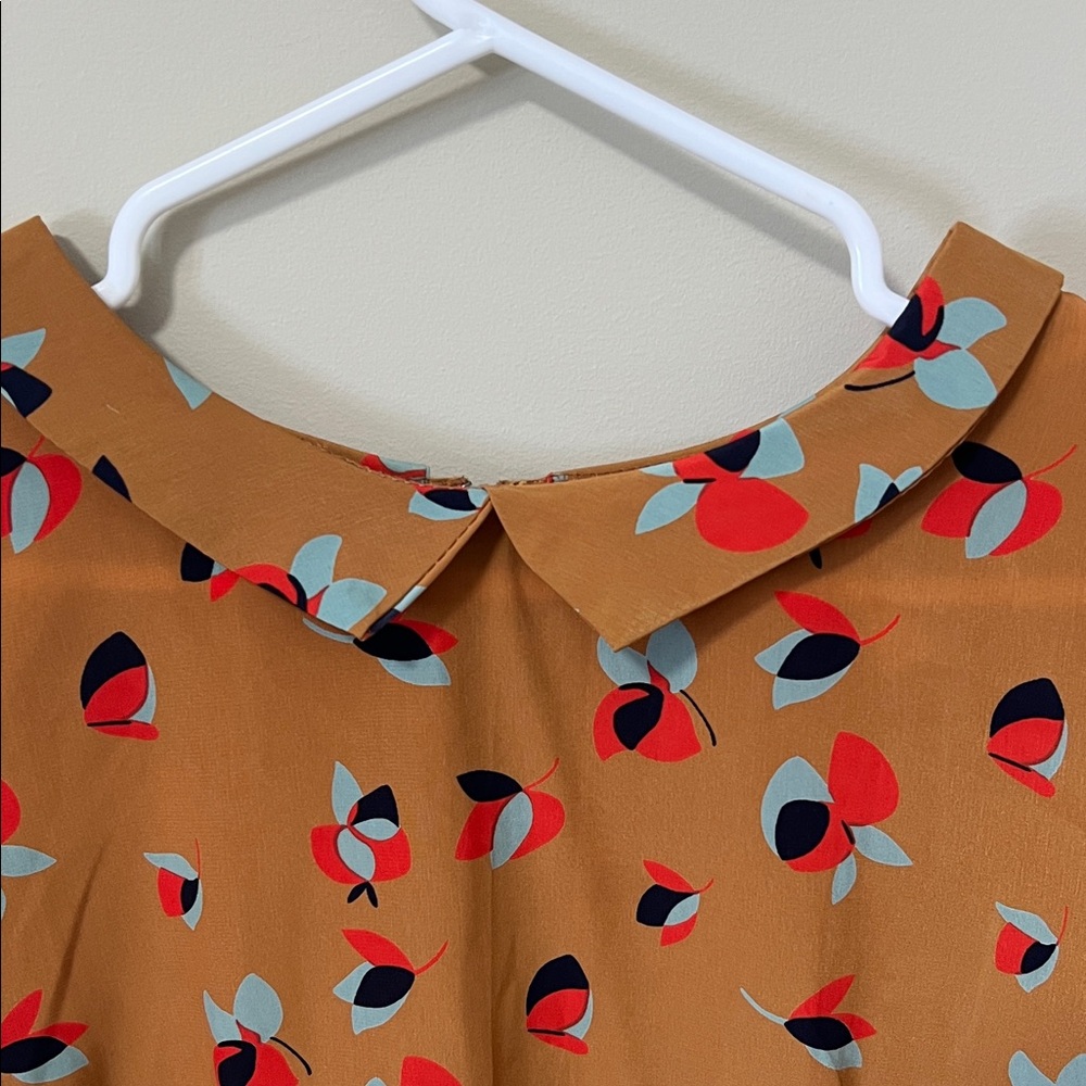 Vintage Style Structured Peter Pan Neckline Blouse | Earthy Coquette Peplum Top - Picture 4 of 16